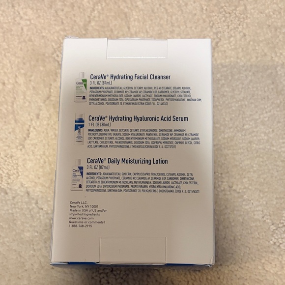 New in Box Cerave Skincare Essentials Travel Kit - Cleanser, Serum, Lotion - Picture 3 of 4